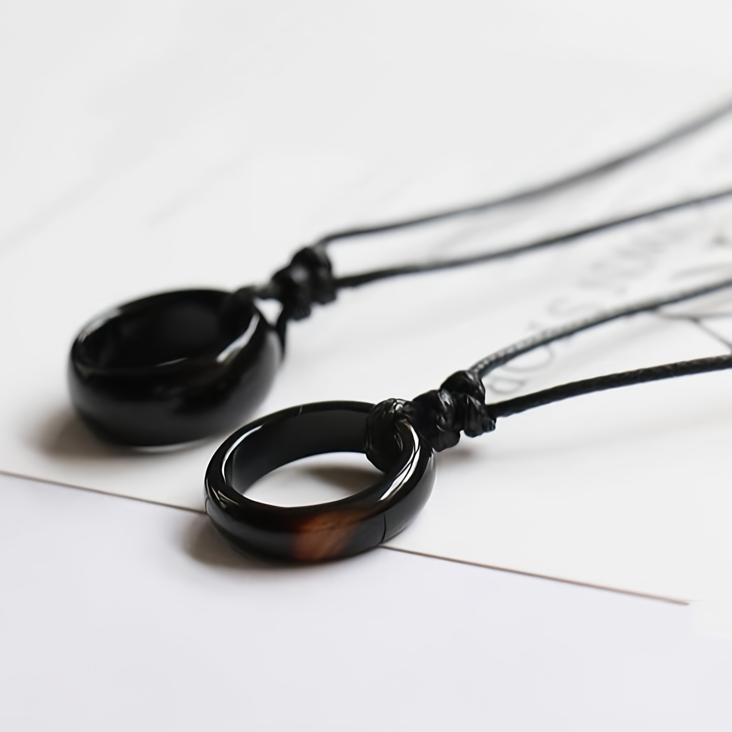 Natural Black Agate Round Ring Pendant Necklace, Unisex